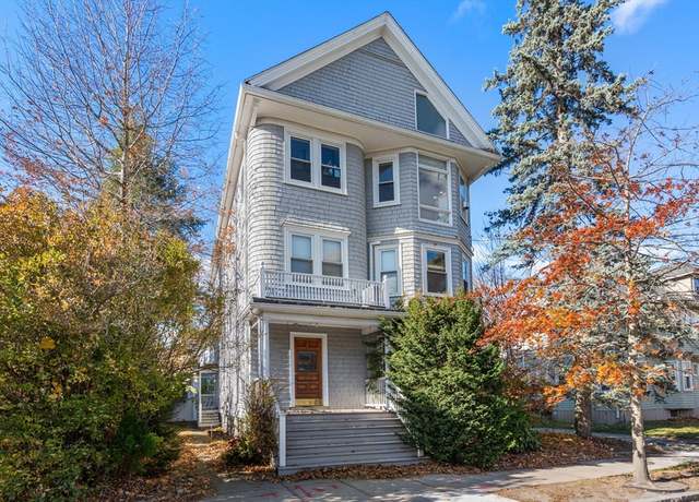 Property at 675 Hammond St #3, Brookline, MA 02445, 3 beds, 2 baths