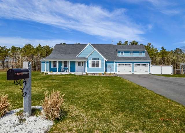 Property at 8 Dylans, Falmouth, MA 02536, 4 beds, 2.5 baths