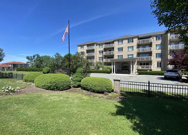 Property at 915 Hathaway Rd #203, New Bedford, MA 02740, 2 beds, 2 baths