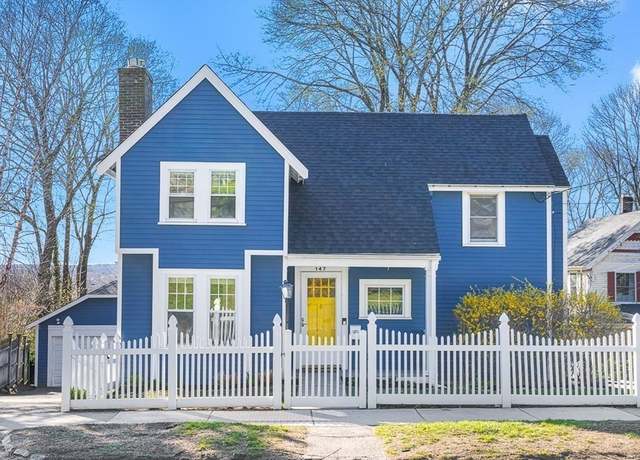 Property at 147 Highland Ave, Winchester, MA 01890, 3 beds, 2 baths