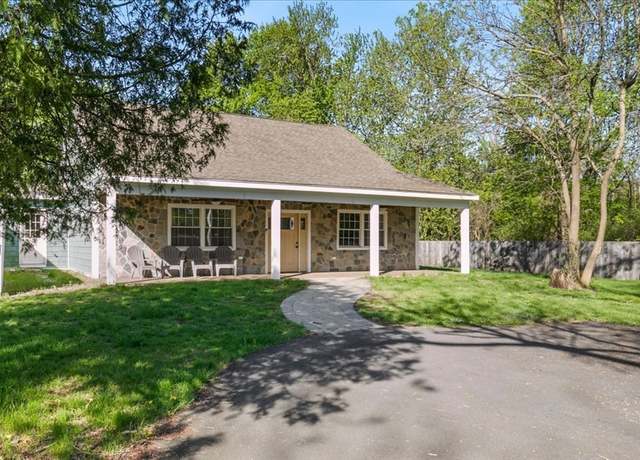 Property at 38 Rocky Hill Rd Unit B, Amesbury, MA 01913, 3 beds, 2.5 baths
