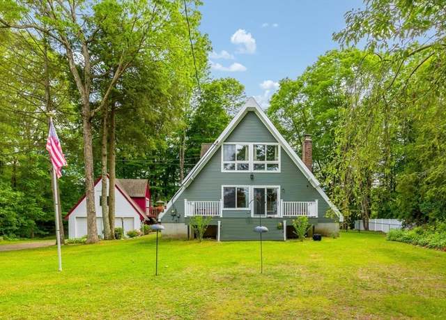 Property at 28 Crooked Trl, Woodstock, CT 06281, 3 beds, 2 baths