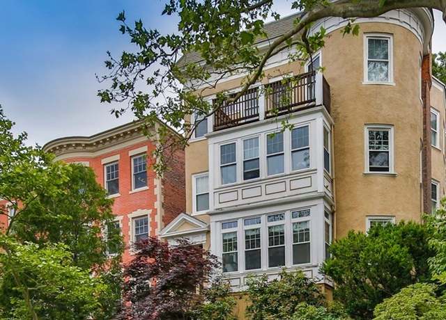 Property at 40 Claflin Rd #1, Brookline, MA 02445, 3 beds, 2 baths