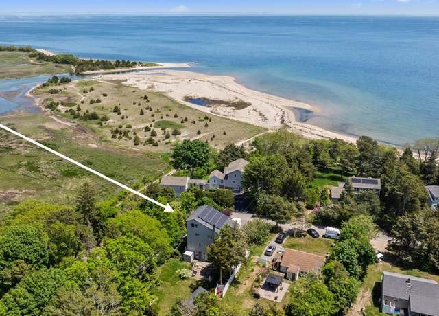 Property at 92 Lookout Point Rd, Plymouth, MA 02360, 3 beds, 4 baths