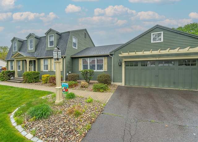 Property at 4 Pheasant Run, South Hadley, MA 01075, 3 beds, 2.5 baths