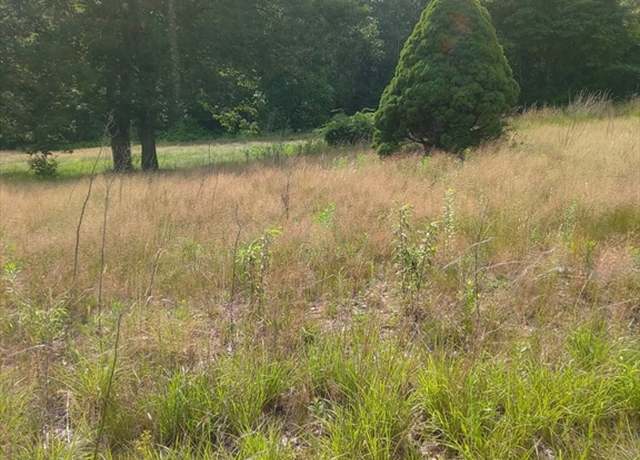 Property at 28 Bucklin Dr, Rehoboth, MA 02769