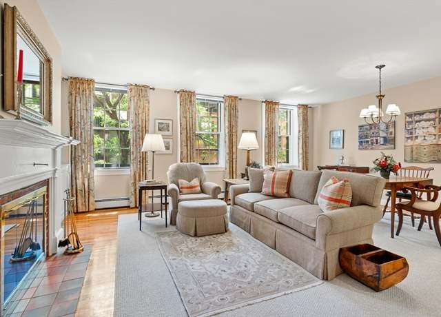 Property at 5 Myrtle St #3, Boston, MA 02114, 2 beds, 1 bath