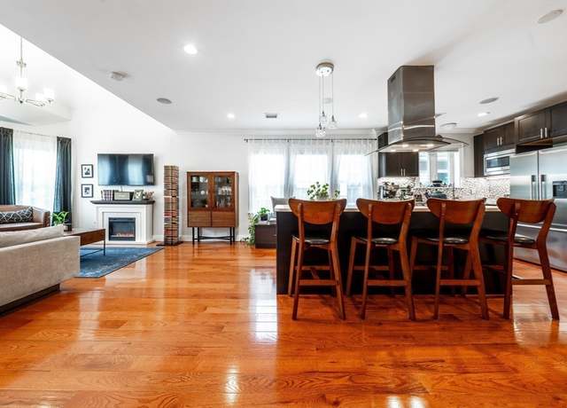 Property at 1554 Centre St #2, Boston, MA 02131, 2 beds, 2 baths