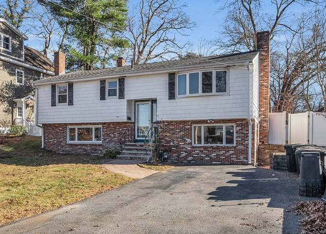 Property at 33 Rockwood Rd, Lynnfield, MA 01940, 3 beds, 2 baths
