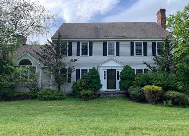 Property at 54 Kettle Hole Rd, Bolton, MA 01740, 4 beds, 2.5 baths