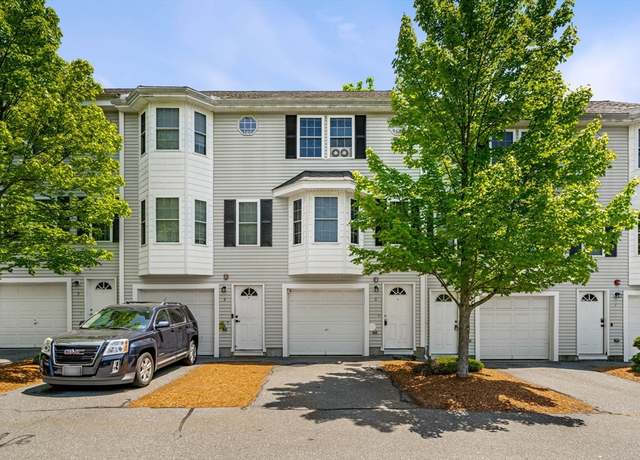 Property at 97 Hildreth St #3, Lowell, MA 01850, 2 beds, 1.5 baths