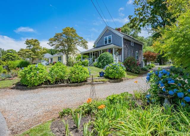 Property at 181 School St, Barnstable, MA 02635, 4 beds, 3 baths