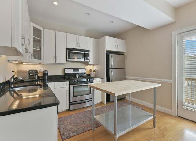 Property at 161 H #3, Boston, MA 02127, 2 beds, 1 bath