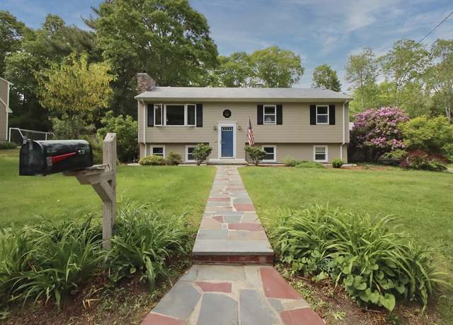 Property at 15 Shady Oak Dr, Mattapoisett, MA 02739, 3 beds, 2 baths