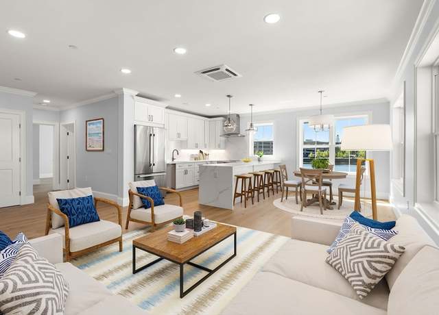 Property at 18 Franklin #201, Salem, MA 01970, 3 beds, 2 baths