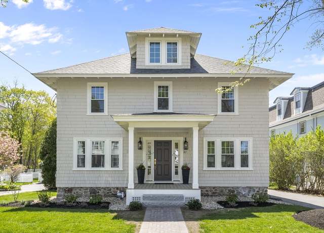Property at 87 Chestnut St, Andover, MA 01810, 4 beds, 2.5 baths
