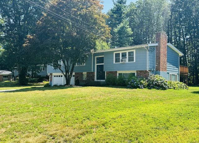 Property at 7 Thomas Dr, Framingham, MA 01701, 5 beds, 3 baths