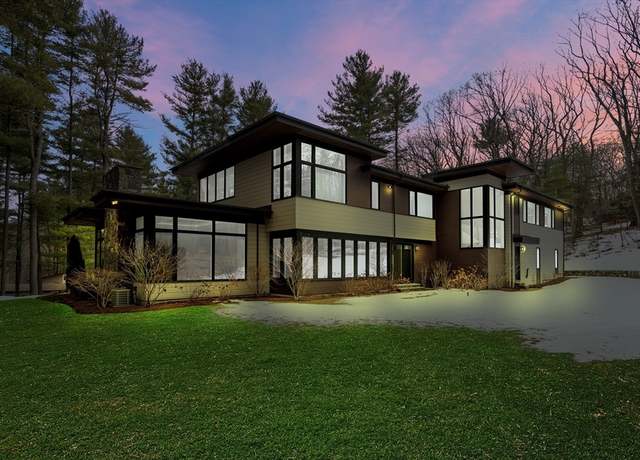 Property at 11 Winthrop Cir, Weston, MA 02493, 5 beds, 6.5 baths
