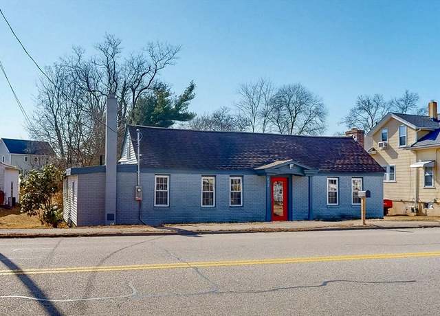Property at 412 Newport Ave, Attleboro, MA 02703, 3 beds, 1 bath