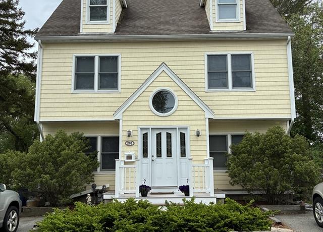 Property at 201 Jefferson St, Braintree, MA 02184, 5 beds, 3.5 baths