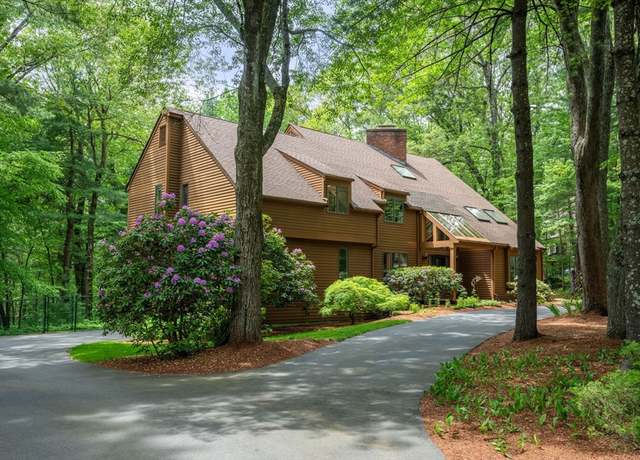 Property at 56 Carter Dr, Framingham, MA 01701, 4 beds, 2.5 baths