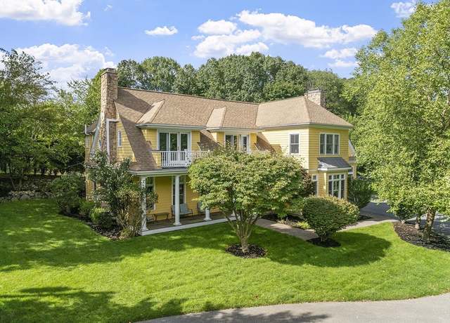 Property at 121 Concord Ave, Lexington, MA 02421, 5 beds, 4.5 baths