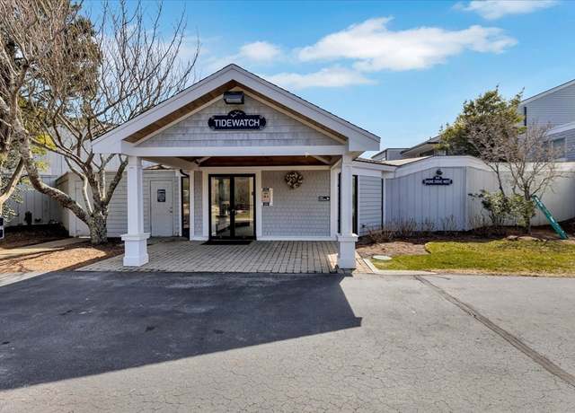 Property at 94 Shore Dr #4108, Mashpee, MA 02649, 1 bed, 1 bath