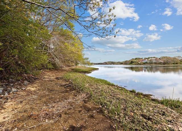 Property at 10 Quamhassett Rd, Bourne, MA 02532, 2 beds, 2.5 baths