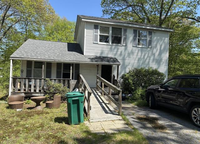 Property at 32 Marshall St, Billerica, MA 01865, 3 beds, 1.5 baths