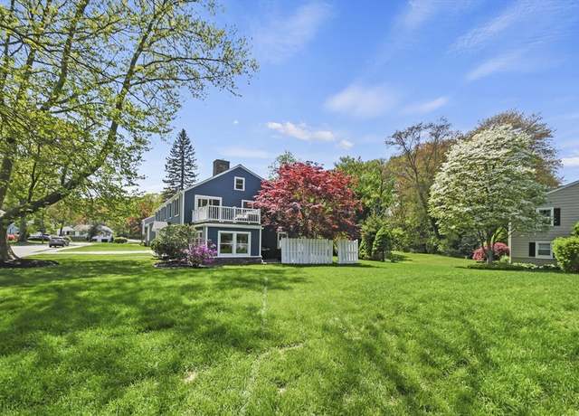 Property at 8 Longbow Cir, Lynnfield, MA 01940, 4 beds, 3 baths