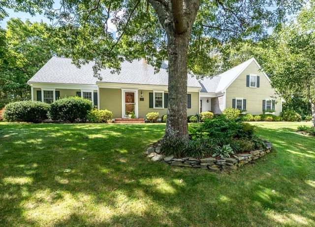 Property at 67 Spyglass Hill Rd, Barnstable, MA 02637, 4 beds, 2.5 baths