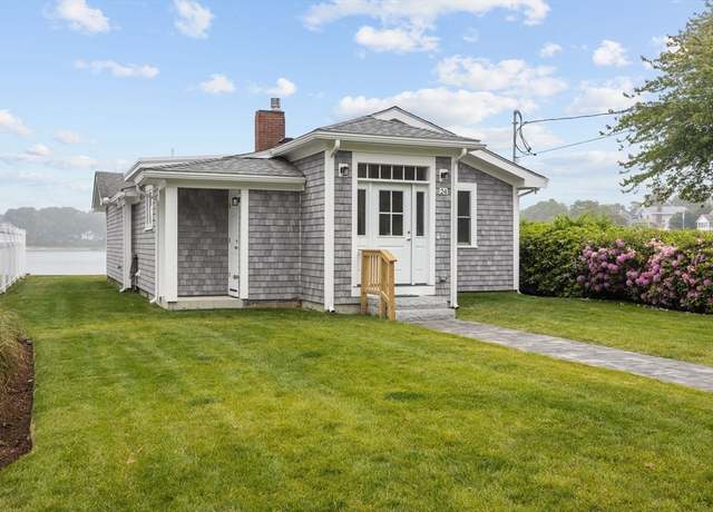 Property at 24 Cove St, Wareham, MA 02558, 3 beds, 1 bath