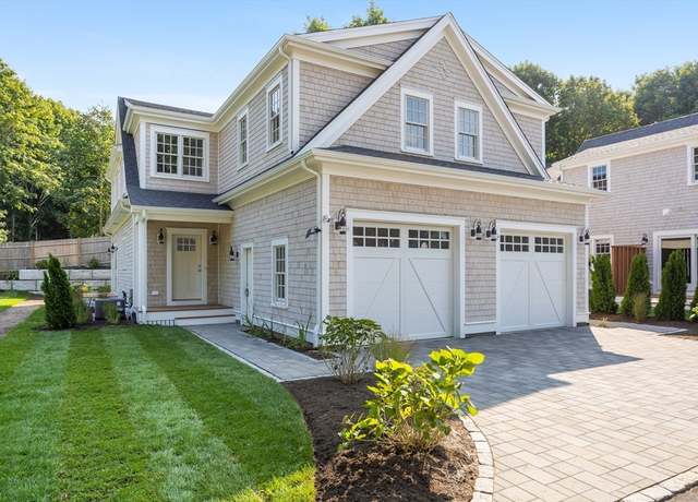 Property at 255 Old Main Rd Unit 2A, Falmouth, MA 02556, 3 beds, 3.5 baths