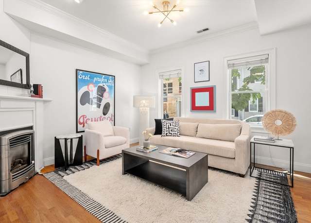 Property at 154 O St #1, Boston, MA 02127, 2 beds, 1.5 baths