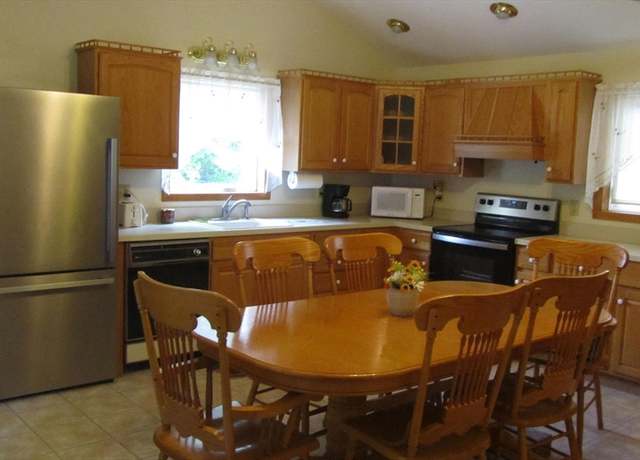 Property at 77 Woodland St, West Boylston, MA 01583, 3 beds, 1 bath