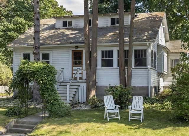 Property at 21 Surry Rd, Hingham, MA 02043, 3 beds, 1.5 baths