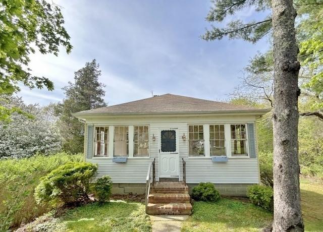 Property at 27 Nicks Rock Rd, Plymouth, MA 02360, 3 beds, 1 bath