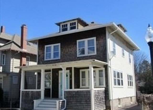 Property at 58 Ocean St, New Bedford, MA 02740, 4 beds, 1.5 baths