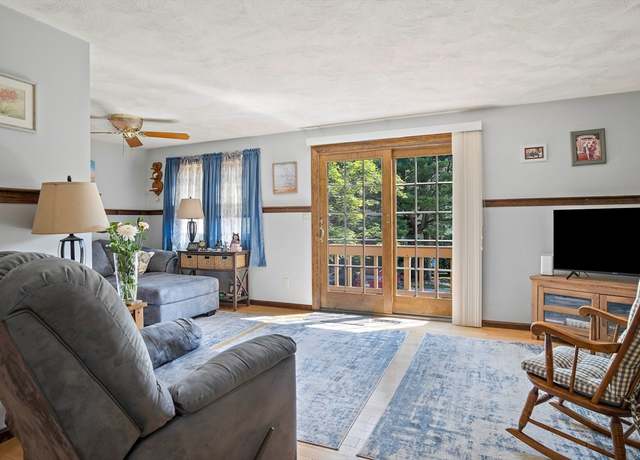 Property at 109 Apache Way #109, Tewksbury, MA 01876, 2 beds, 1.5 baths