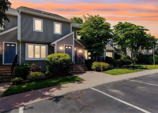 Property at 23 Indian Cove Way #23, Easton, MA 02375, 1 bed, 2.5 baths
