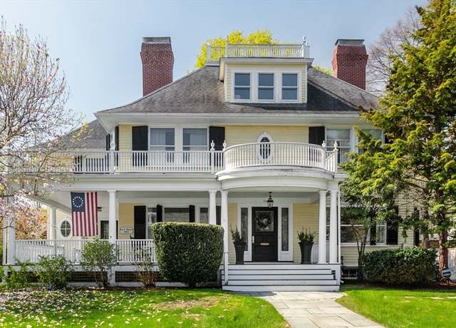 Property at 59 Elm St, Concord, MA 01742, 6 beds, 5 baths