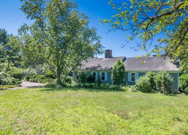 Property at 53 Iduna Ln, Amherst, MA 01002, 5 beds, 3 baths