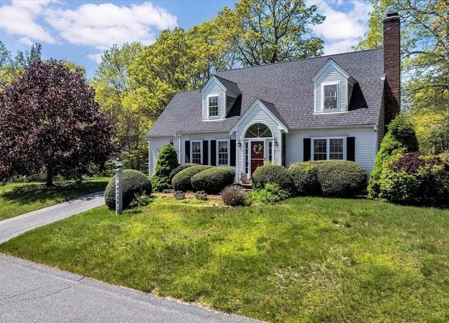 Property at 72 Rosemary Ln, Barnstable, MA 02632, 3 beds, 2 baths