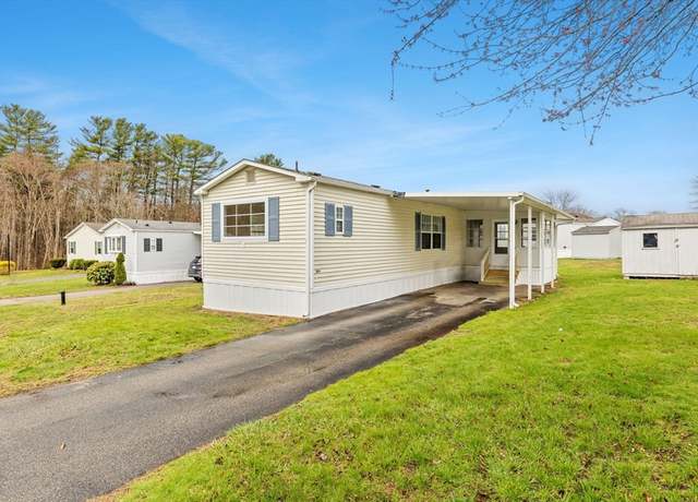 Property at 11 Musket Rd, Taunton, MA 02780, 2 beds, 1.5 baths