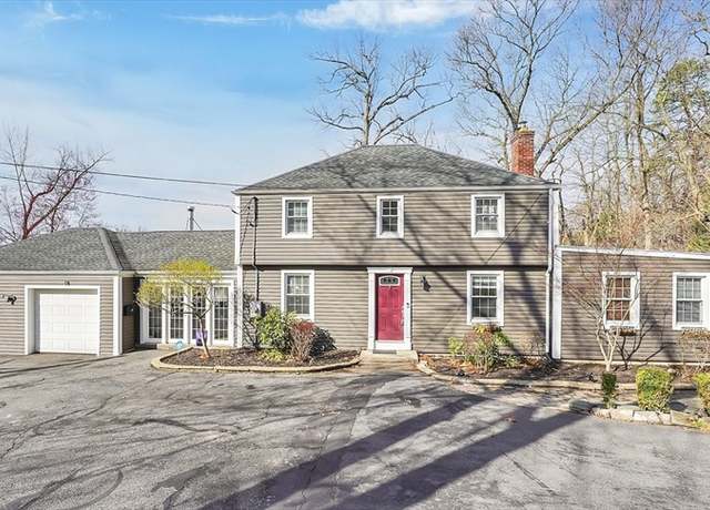 Property at 500 Roosevelt, Springfield, MA 01118, 4 beds, 2.5 baths