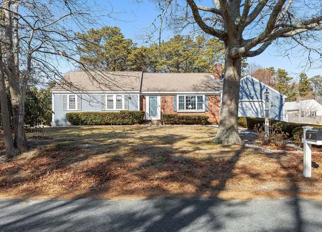 Property at 6 Greenland Cir, Yarmouth, MA 02675, 3 beds, 2 baths