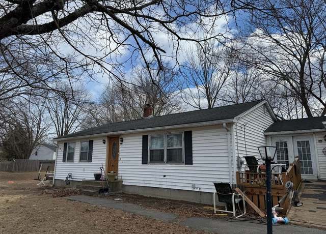 Property at 76 Hartford Ave West, Uxbridge, MA 01569, 2 beds, 1 bath