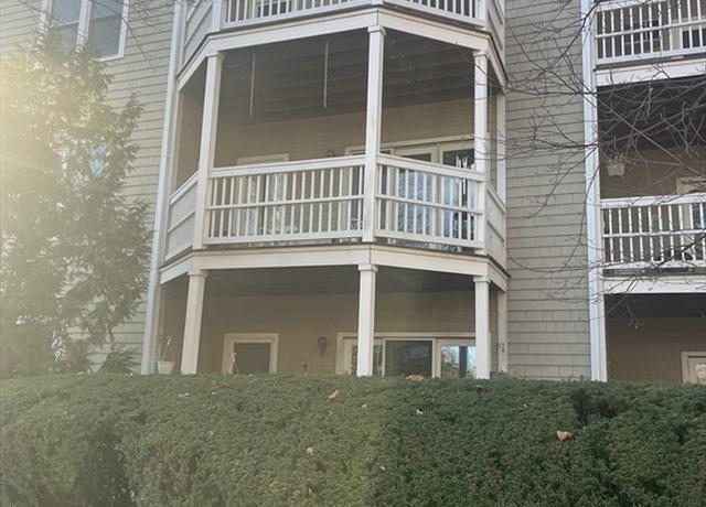 Property at 23 Randolph Pl #201, Northampton, MA 01060, 2 beds, 1 bath