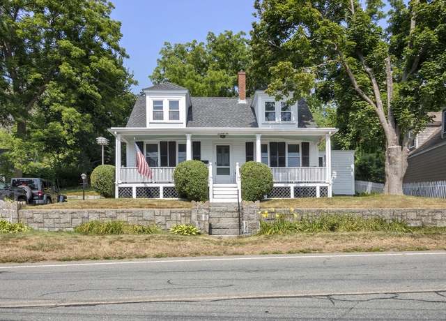Property at 76 Granite St, Rockport, MA 01966, 3 beds, 1.5 baths