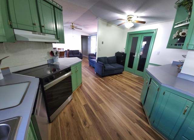 Property at 100 Phelps Unit 6, Marlborough, MA 01752, 2 beds, 2 baths